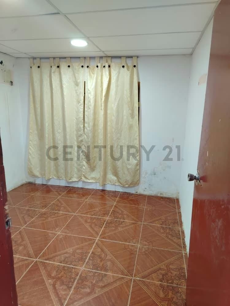 Se vende apartamento en residencias Santa Monica KM 4 - 6