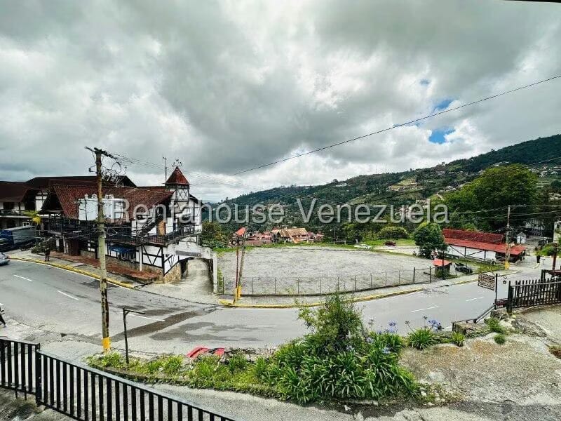 Casa (Colonial) en Venta en La Colonia Tovar, Aragua - 13