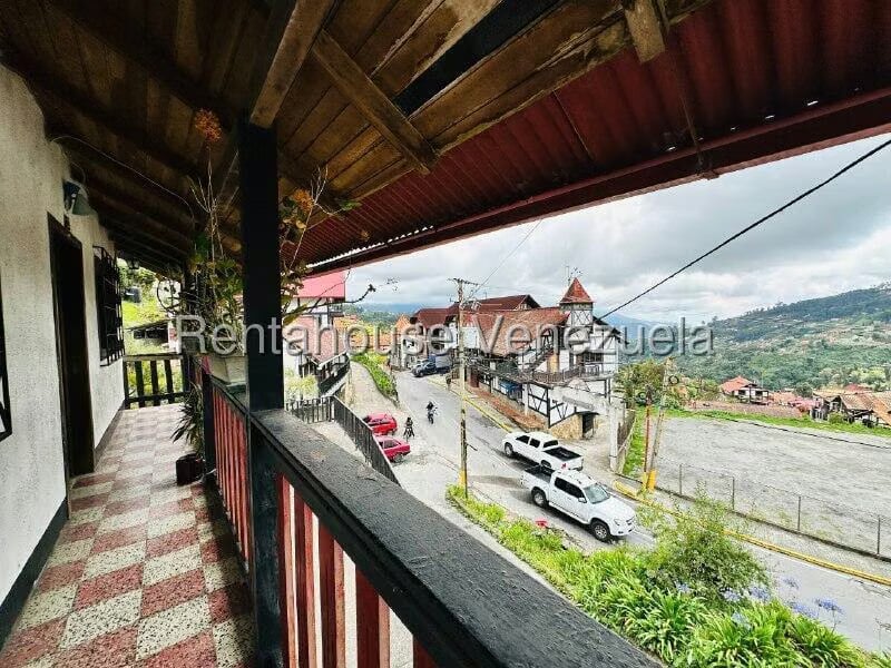 Casa (Colonial) en Venta en La Colonia Tovar, Aragua - 15