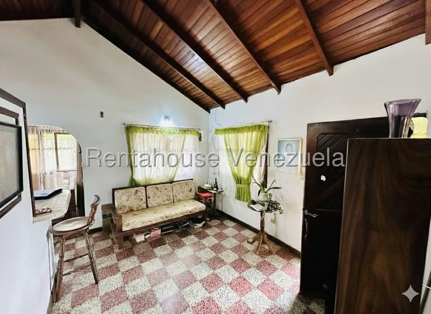 Casa (Colonial) en Venta en La Colonia Tovar, Aragua - 3