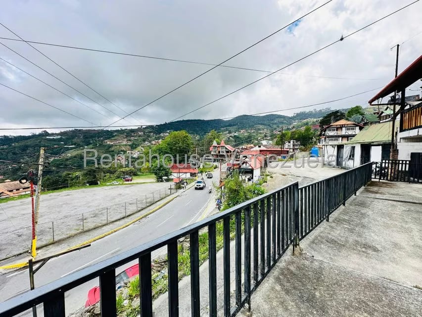 Casa (Colonial) en Venta en La Colonia Tovar, Aragua - 26