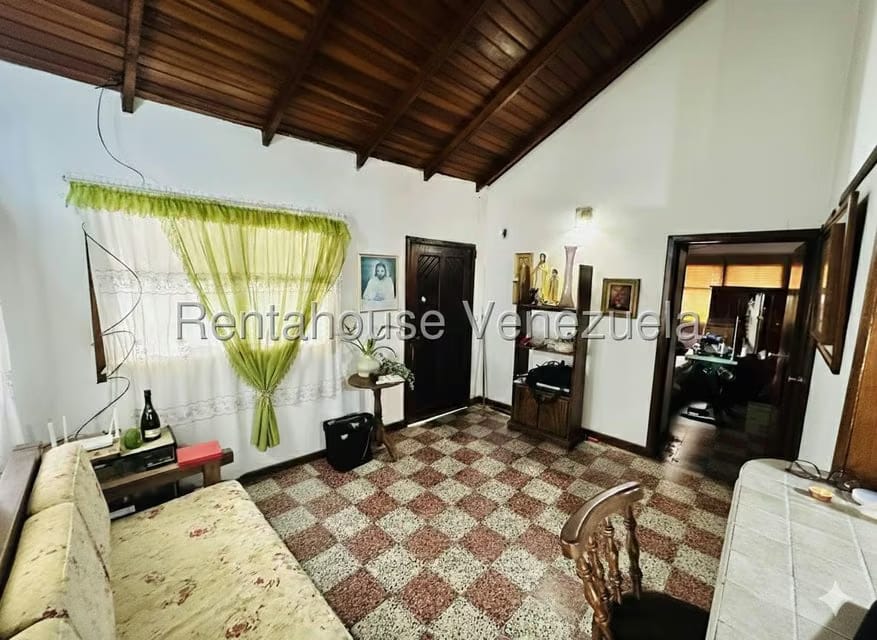 Casa (Colonial) en Venta en La Colonia Tovar, Aragua - 4
