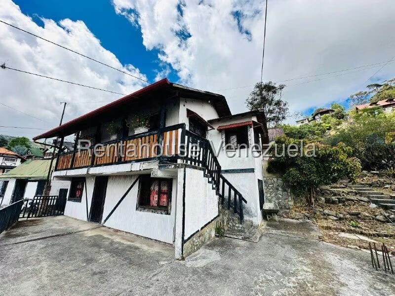 Casa (Colonial) en Venta en La Colonia Tovar, Aragua - 32
