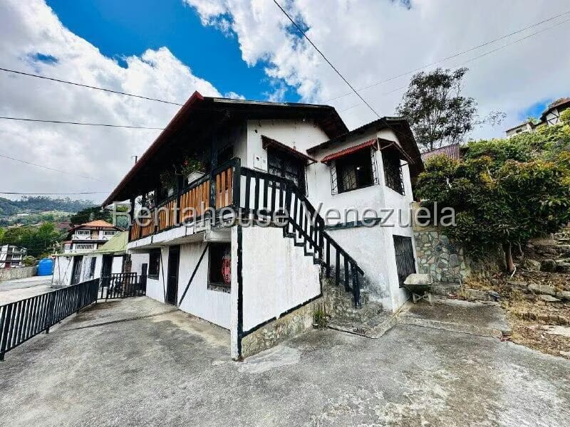 Casa (Colonial) en Venta en La Colonia Tovar, Aragua - 33