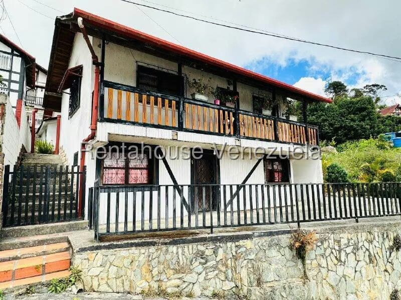 Casa (Colonial) en Venta en La Colonia Tovar, Aragua - 36
