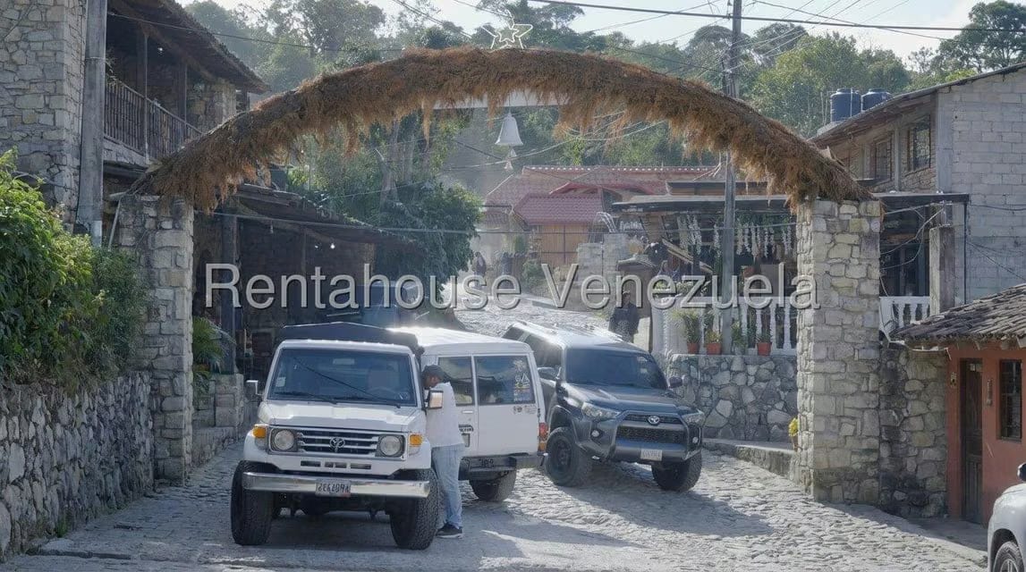 Comercial (Local Comercial) en Alquiler en Galipan, Distrito Metropolitano - 38