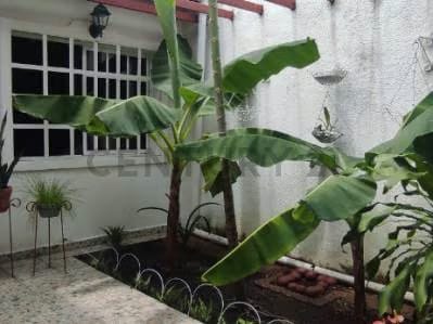 SE VENDE casa en Urbanismo Sector Juanico - 5