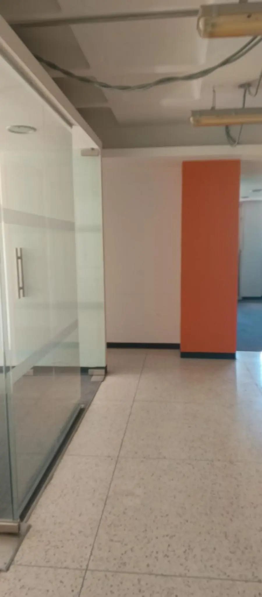 Oficina en Alquiler en Caracas - 11