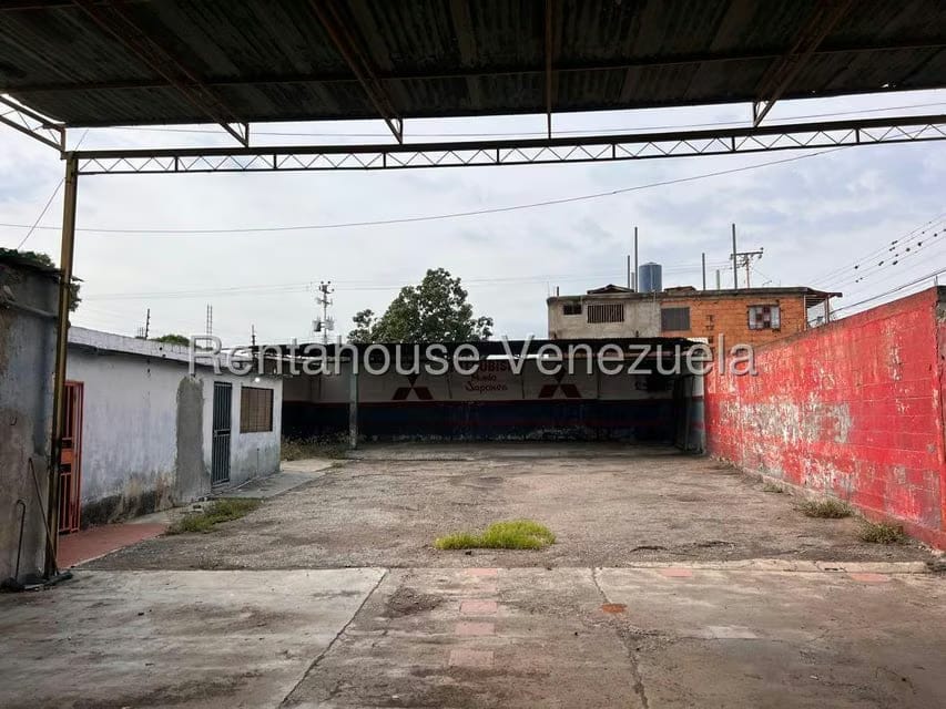 Terreno (Comercial) en Venta en Centro, Lara - 4