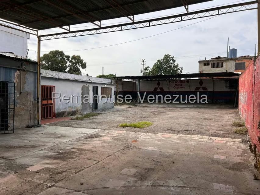 Terreno (Comercial) en Venta en Centro, Lara - 5