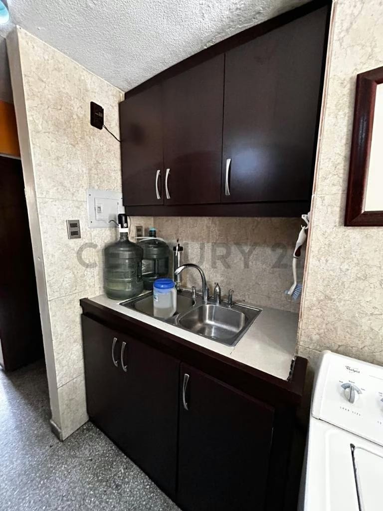 RD. - Venta Apartamento Caricuao UD 3 - 8