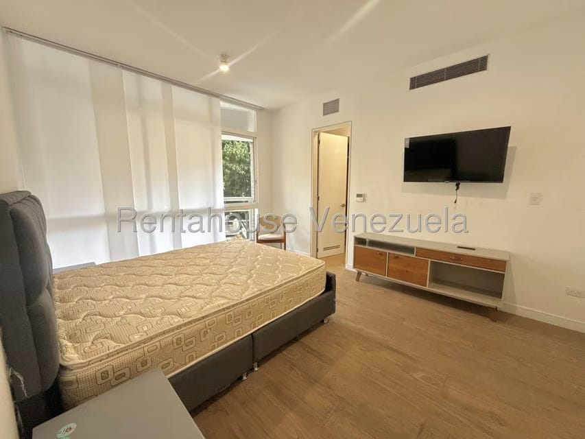 Apartamento (1 Nivel) en Alquiler en Los Naranjos de Las Mercedes, Distrito Metropolitano - 11