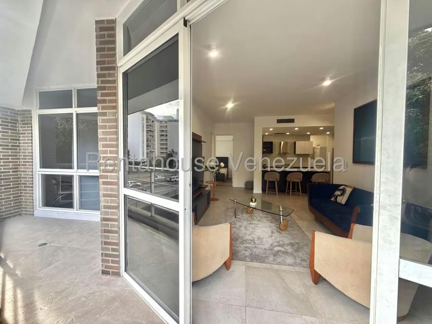 Apartamento (1 Nivel) en Alquiler en Los Naranjos de Las Mercedes, Distrito Metropolitano - 7