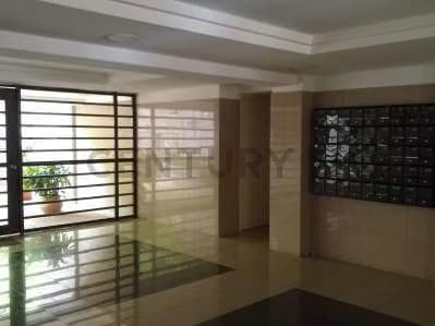 Apartamento en Venta en La Urbanizacion Miranda. MG 100. - 3