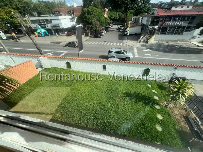 Casa (Duplex) en Alquiler en La Trinidad, Distrito Metropolitano - 27