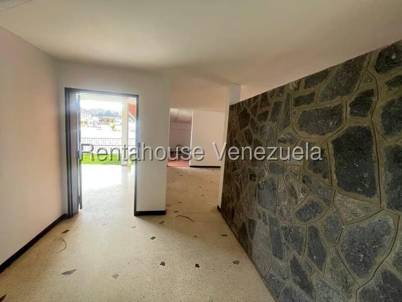 Casa (Duplex) en Alquiler en La Trinidad, Distrito Metropolitano - 6