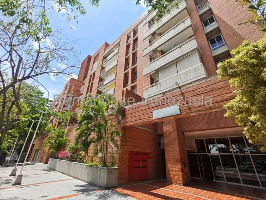 Apartamento en Alquiler en Sucre Caracas - 13
