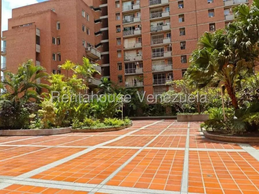 Apartamento en Alquiler en Sucre Caracas - 4