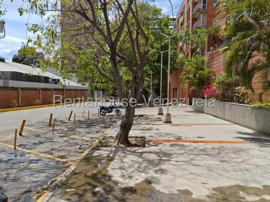 Apartamento en Alquiler en Sucre Caracas - 5