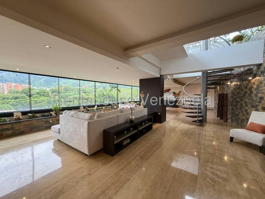 Apartamento (Penthouse) en Venta en Los Chorros, Distrito Metropolitano - 3