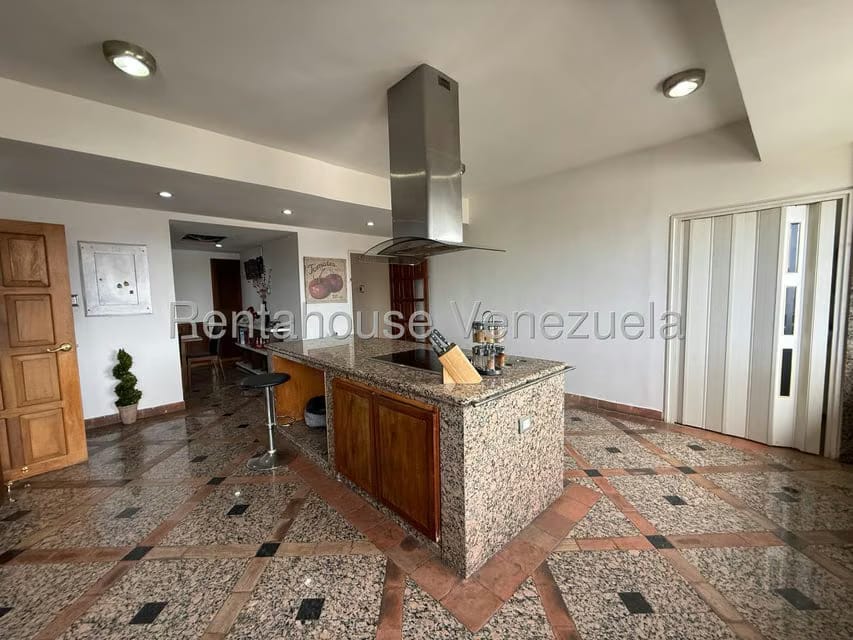 Apartamento (Penthouse) en Venta en Los Chorros, Distrito Metropolitano - 27