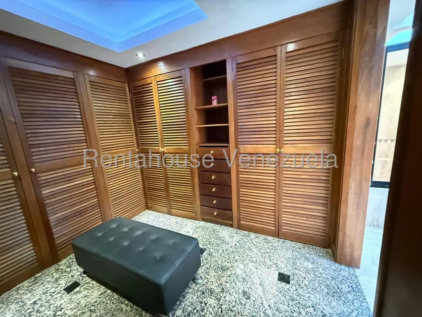 Apartamento (Penthouse) en Venta en Los Chorros, Distrito Metropolitano - 32