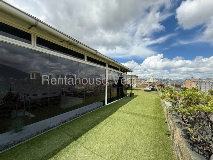 Apartamento (Penthouse) en Venta en Los Chorros, Distrito Metropolitano - 71