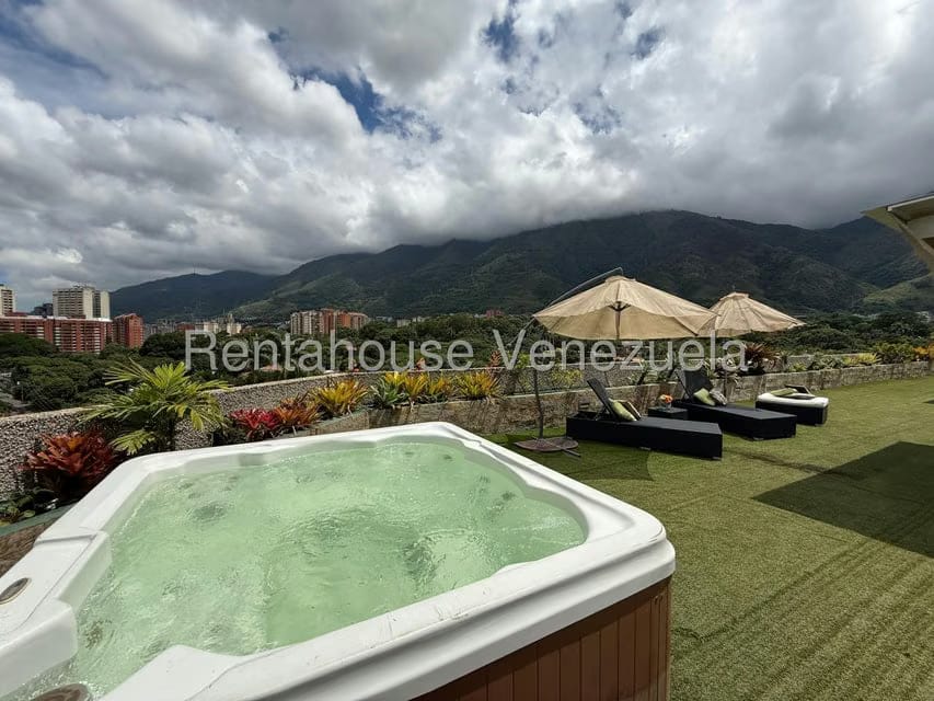 Apartamento (Penthouse) en Venta en Los Chorros, Distrito Metropolitano - 77