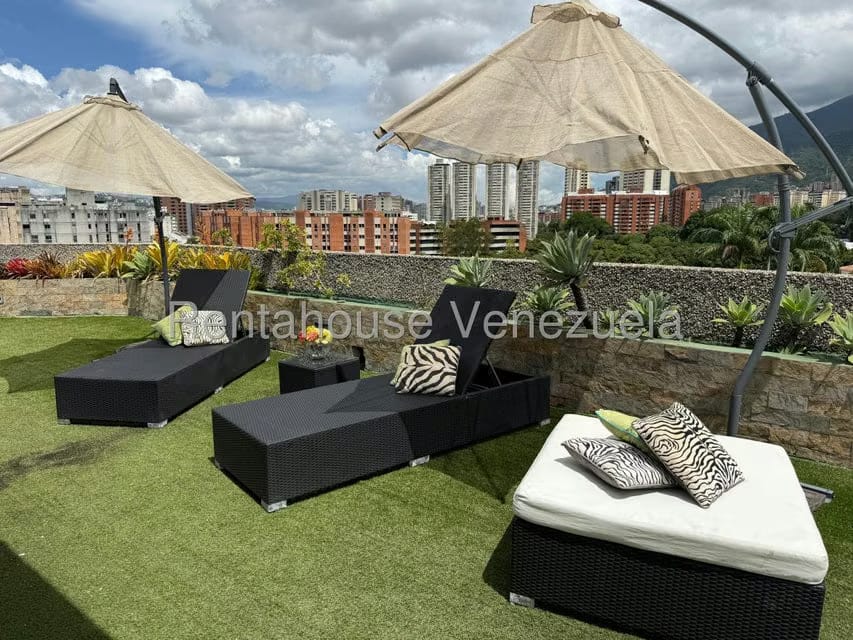 Apartamento (Penthouse) en Venta en Los Chorros, Distrito Metropolitano - 82