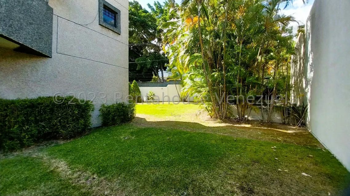 Apartamento (Penthouse) en Venta en Los Chorros, Distrito Metropolitano - 96