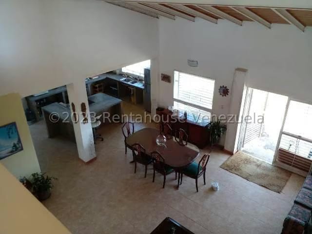 Casa (Duplex) en Venta en El Hatillo, Distrito Metropolitano - 27