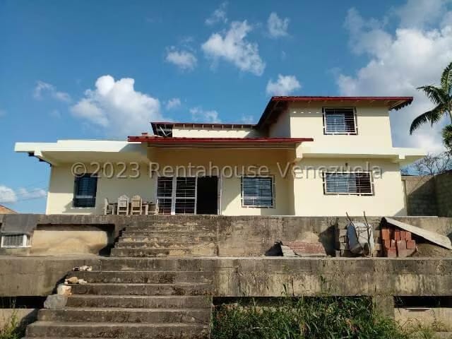 Casa (Duplex) en Venta en El Hatillo, Distrito Metropolitano - 31