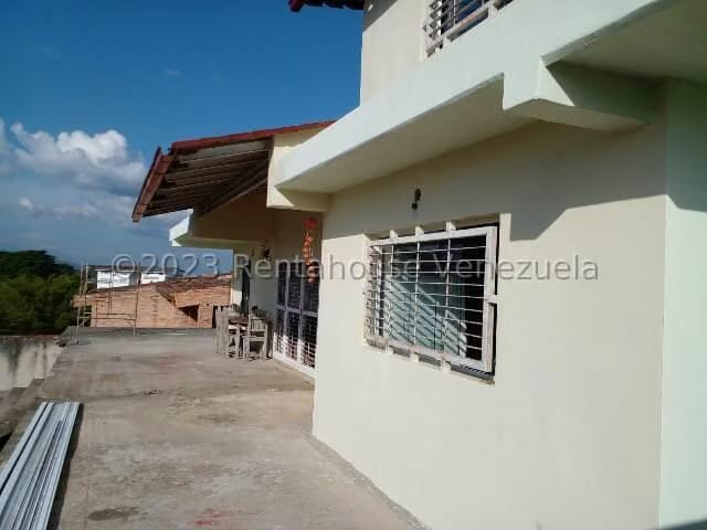 Casa (Duplex) en Venta en El Hatillo, Distrito Metropolitano - 35