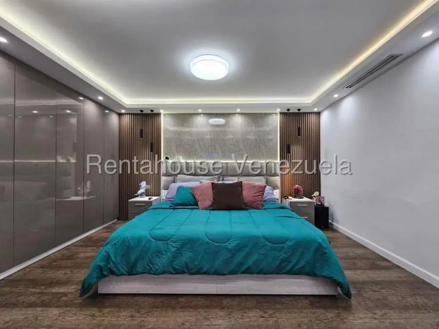 Casa en Venta en El marques Caracas