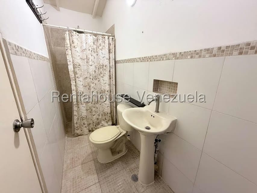 Apartamento (Planta Baja) en Venta en Apamate, Aragua - 15