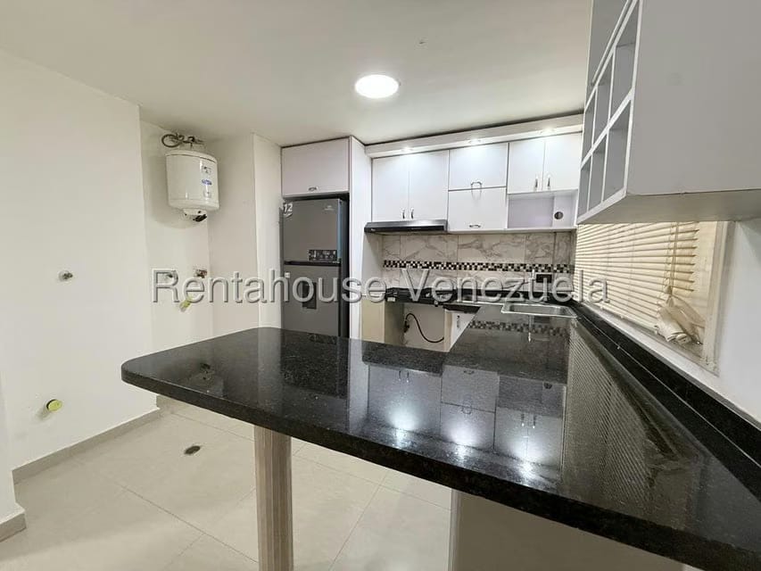 Apartamento (Planta Baja) en Venta en Apamate, Aragua - 4