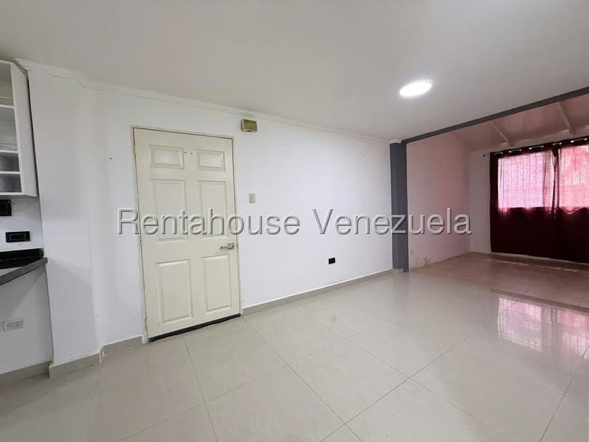 Apartamento (Planta Baja) en Venta en Apamate, Aragua - 8