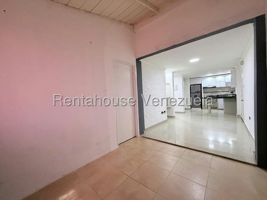 Apartamento (Planta Baja) en Venta en Apamate, Aragua - 9