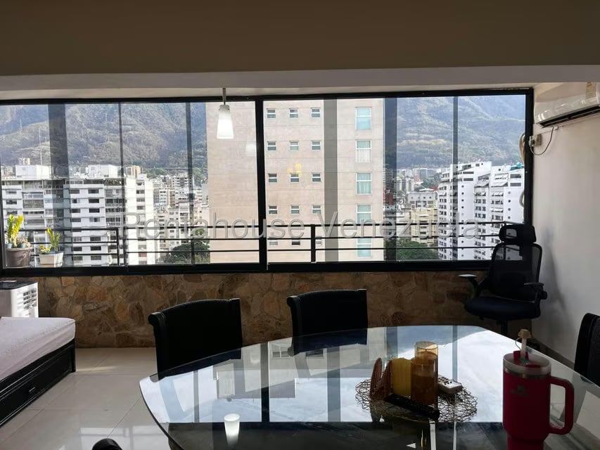 Apartamento (1 Nivel) en Alquiler en Santa Eduvigis, Distrito Metropolitano - 5