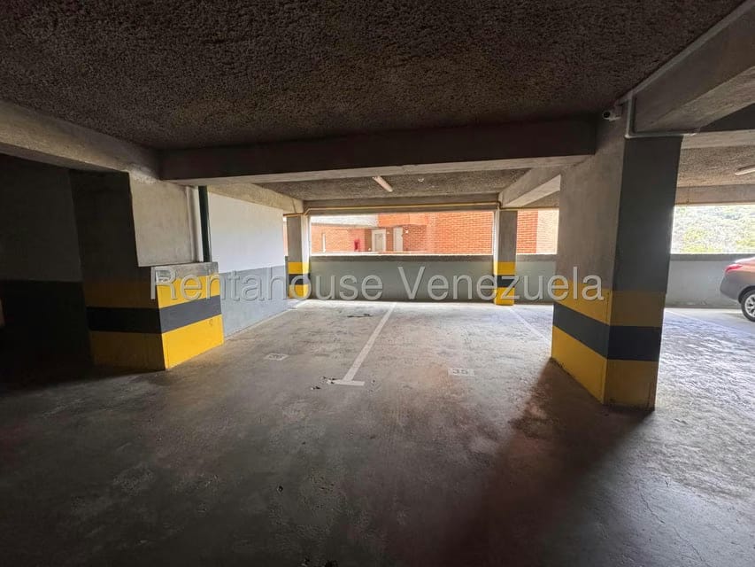 Apartamento (1 Nivel) en Alquiler en Los Samanes, Distrito Metropolitano - 9