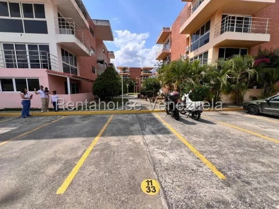 Apartamento en Venta en valle arriba Guatire - 4