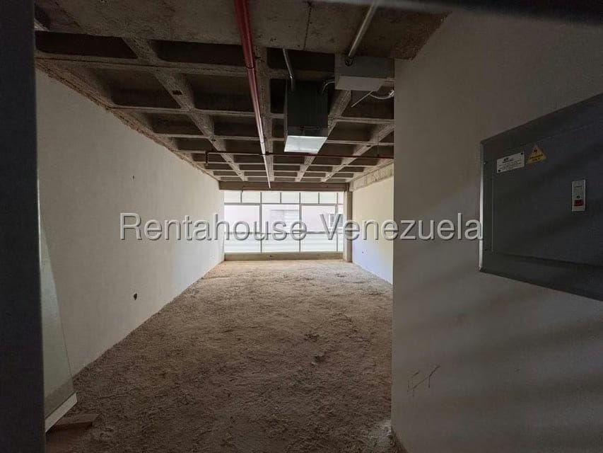 Comercial (Oficina) en Alquiler en La Lagunita Country Club, Distrito Metropolitano - 10