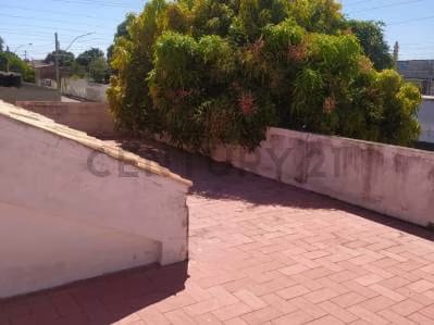 Casa quinta de dos plantas. - 8