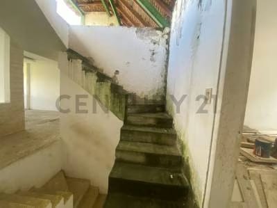 Se vende Terreno en Caicaguana, El Hatillo con Casa quinta en obra gris - 9