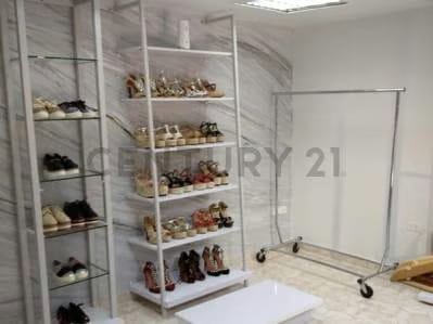 Local Ubicado en el Centro Comercial la Redoma de los Robles - 3