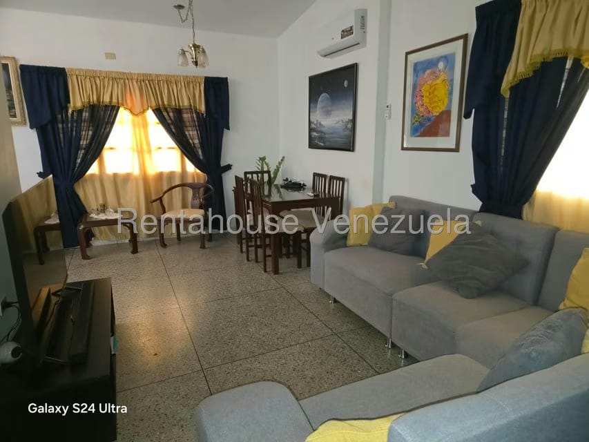 Casa (1 Nivel) en Venta en Calle Chile, Zulia - 4