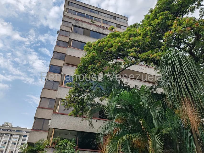 Apartamento (1 Nivel) en Alquiler en Los Palos Grandes, Distrito Metropolitano