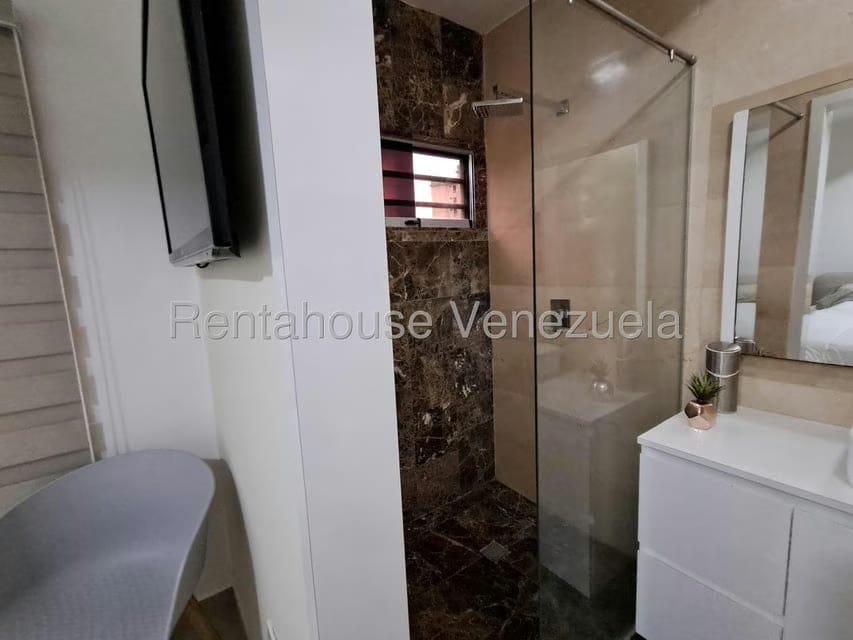 Townhouse (Duplex) en Venta en El Rincon, Carabobo - 22