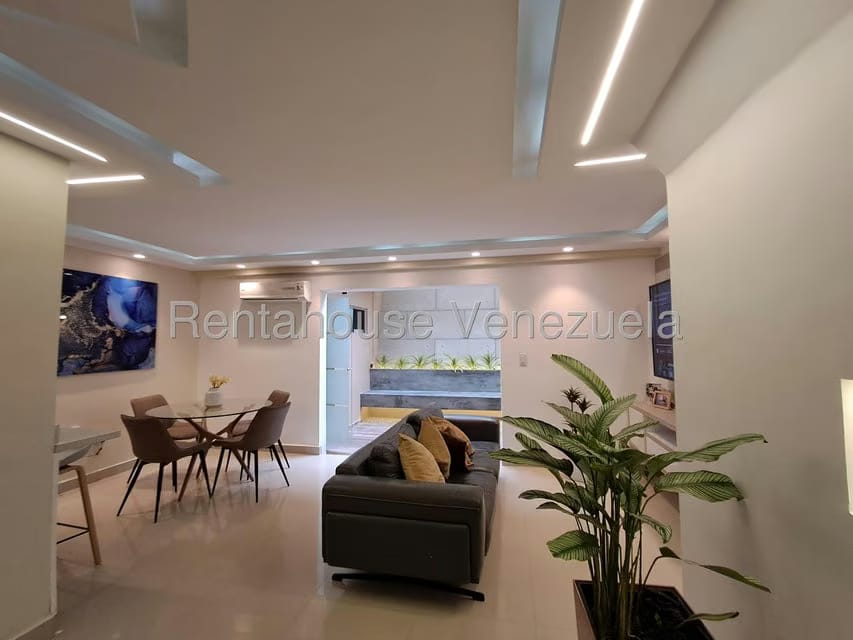 Townhouse (Duplex) en Venta en El Rincon, Carabobo - 33