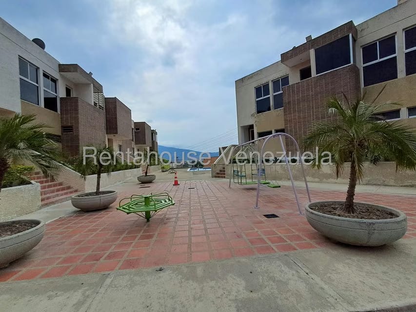 Townhouse (Duplex) en Venta en El Rincon, Carabobo - 42